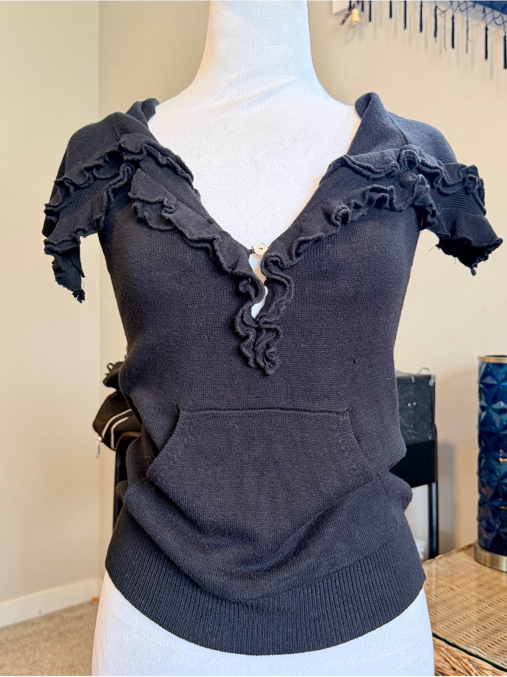 Cue & Emm Black Ruffle Silk Knit Button Top- Med